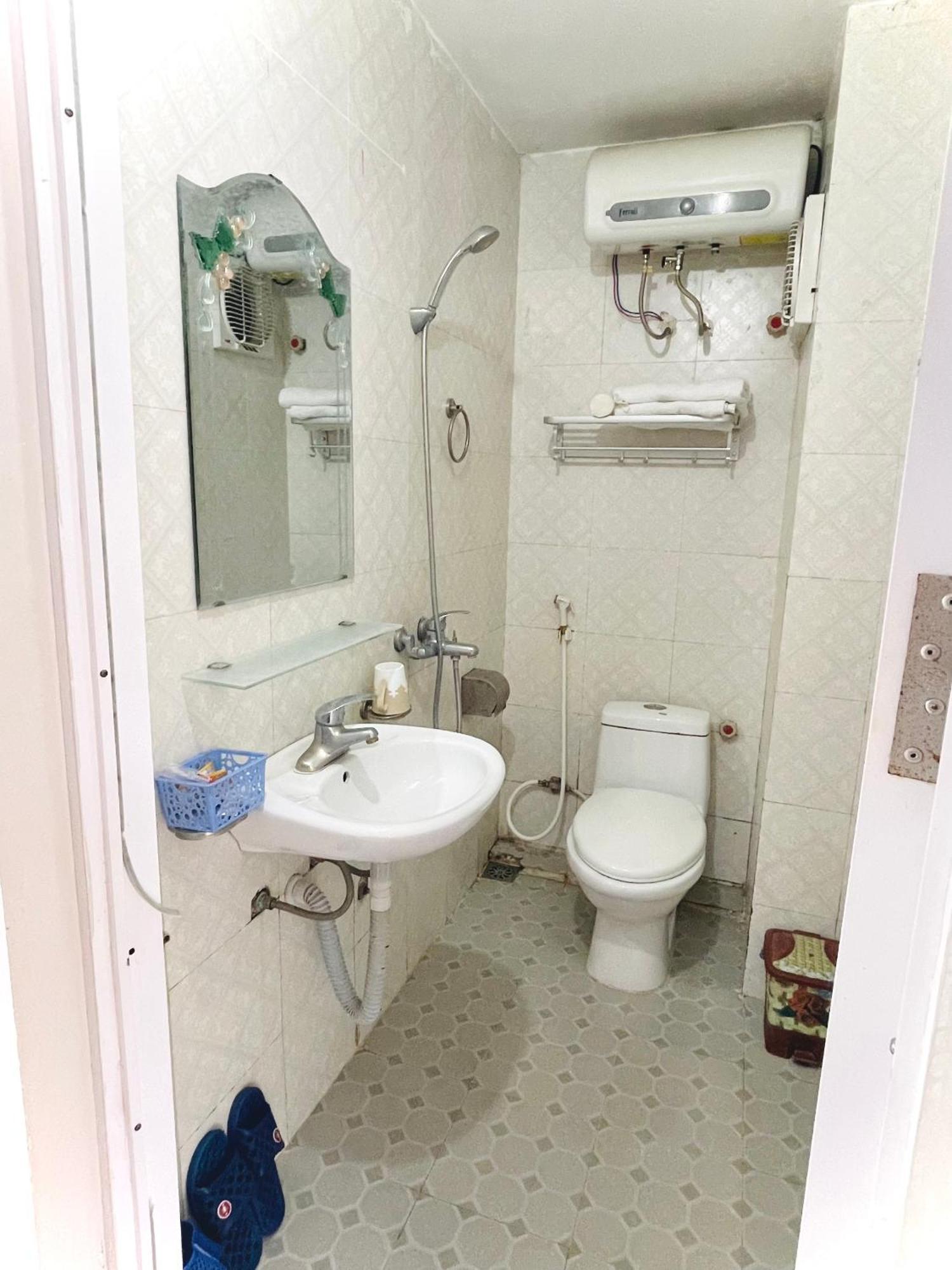 Thai Thinh Hotel Dong Van  Dış mekan fotoğraf